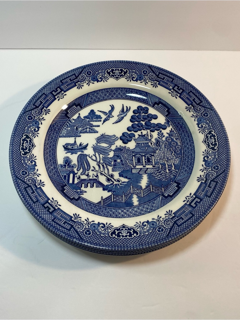 Vintage Churchill Blue Willow Set of 4 Dinner Plates 10.25” Made in England - Picture 7 of 7